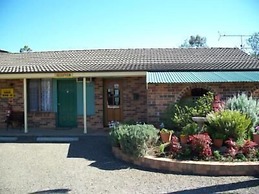 Denman Motor Inn