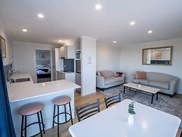 Heritage House Motel & Units