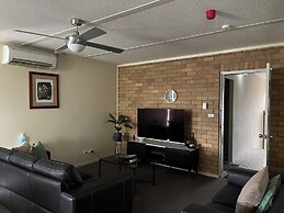 Westwood Motor Inn