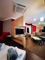 REGALODGE HOTEL & SPA