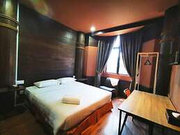 REGALODGE HOTEL & SPA