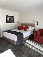 Town Square Motel