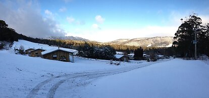 Silver Ridge Retreat