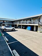Downs Motel