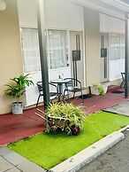 Downs Motel