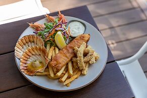 Bribie Island Hotel