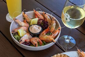 Bribie Island Hotel