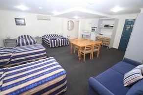 Lakeview Motor Inn