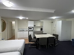 Lakeview Motor Inn