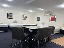 Lakeview Motor Inn