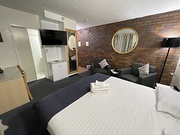 Lakeview Motor Inn