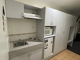 Lakeview Motor Inn