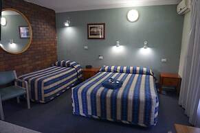 Lakeview Motor Inn