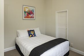 U Studios Masterton, SureStay Collection by BW
