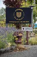 U Studios Masterton, SureStay Collection by BW