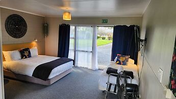 U Studios Masterton, SureStay Collection by BW