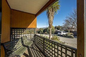 Alpine Garden Motel
