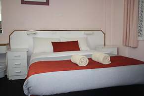 Bradman Motor Inn