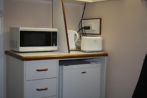 Bradman Motor Inn