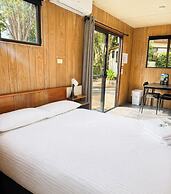 Batemans Bay Holiday Park - Hostel