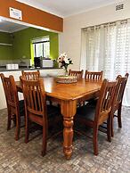 Batemans Bay Holiday Park - Hostel