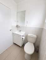 Batemans Bay Holiday Park - Hostel