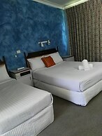 Bushmans Motor Inn