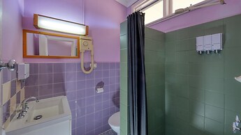 Bushmans Motor Inn