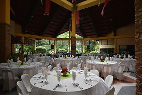 Crystal Paradise Resort, Spa & Winery