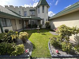 Camelot Motor Lodge