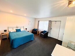 Camelot Motor Lodge