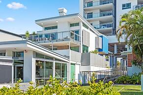 Proximity Waterfront Apartments