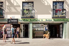Boardrider Backpacker & Budget Motel