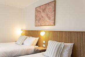 High Street Motel