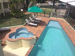 Darcy Arms Motel