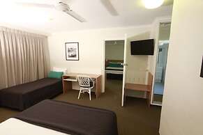 Darcy Arms Motel