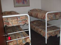 Snowdream Motel