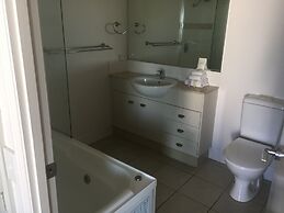 Mariners Resort