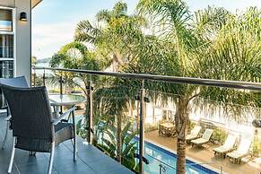 Edgewater Palms Apartments