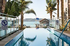 Edgewater Palms Apartments