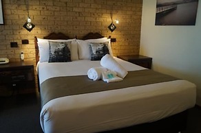 Bell Tower Motor Inn