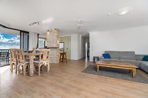 Carool Apartments