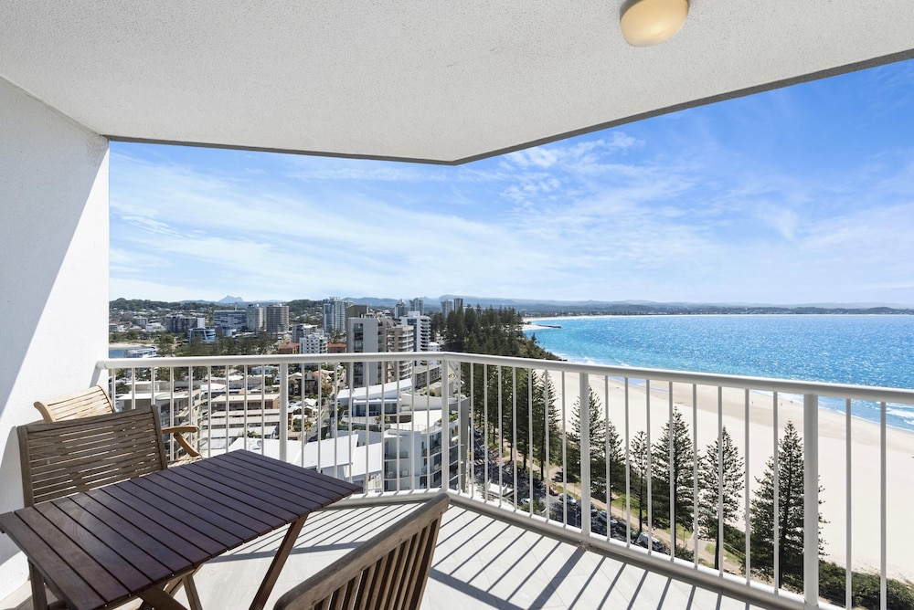 Carool Apartments