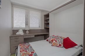 Carool Apartments