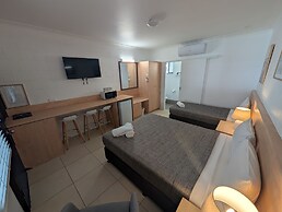 Moffat Beach Motel Caloundra
