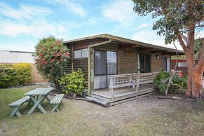 Lazy Acre Log Cabins
