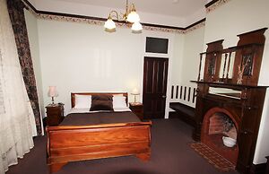 Orana House