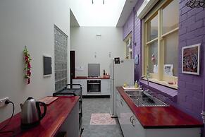 Orana House
