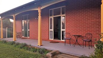 Orana House
