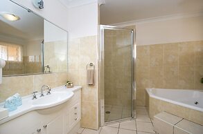 Tuckerbox Motor Inn